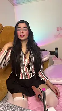 wetbyAlice online show from November 17, 1:09 am