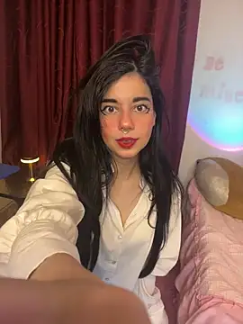 wetbyAlice online show from April 16, 11:18 pm