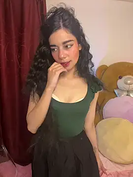 wetbyAlice online show from March 6, 11:44 pm