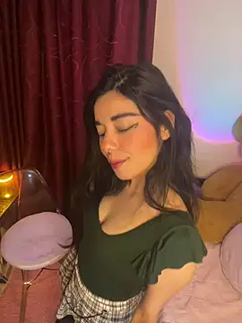 wetbyAlice online show from April 1, 10:50 pm