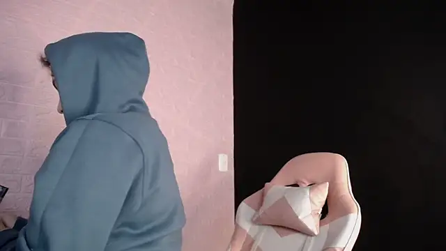 Dominic Queen1 online show from December 5, 2:04 pm