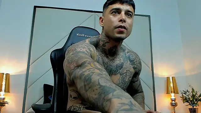 MATEO DILUCA online show from January 7, 9:20 pm