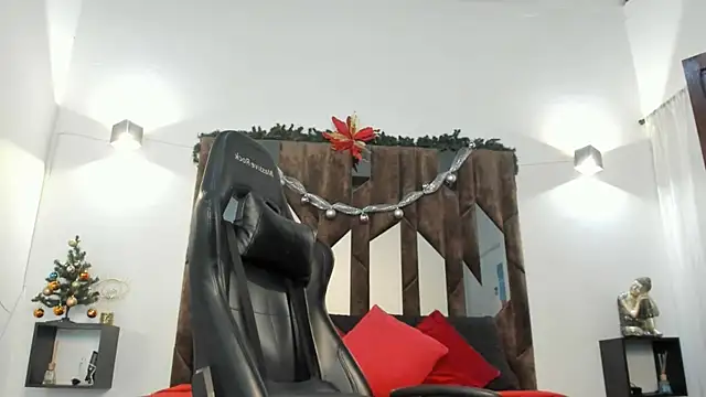 MATEO DILUCA online show from December 3, 10:14 am