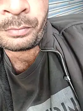 Snapshot of Rajkumarbhaiiii chatting on November 29, 4:12 am Rajkumarbhaiiii online show from November 29, 4:12 am