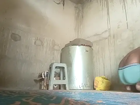 desicoupleNoon online show from April 24, 6:26 am