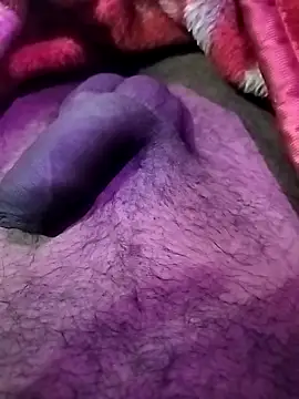 desicoupleNoon online show from November 13, 5:17 pm