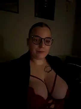 Aksinja05 online show from December 20, 7:17 pm