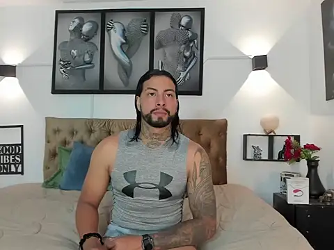 Snapshot of christopher_palmerjs chatting on March 10, 8:02 pm christopher palmerjs online show from March 10, 8:02 pm