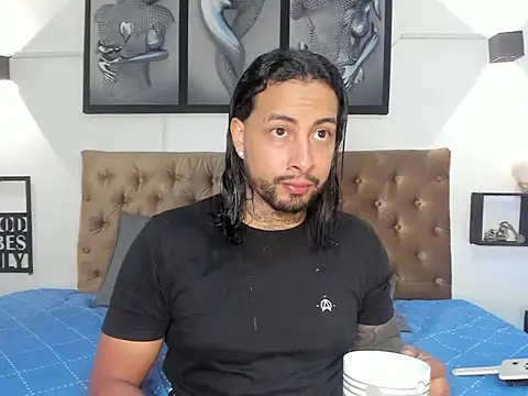 Snapshot of christopher_palmerjs chatting on July 14, 11:44 pm christopher palmerjs online show from July 14, 11:44 pm