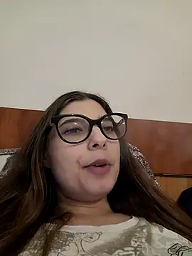 sweetbabygirlforyou online show from February 17, 6:05 pm