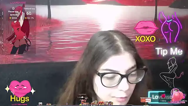 sweetbabygirlforyou online show from March 7, 11:43 pm