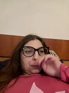 sweetbabygirlforyou online show from February 22, 11:17 pm