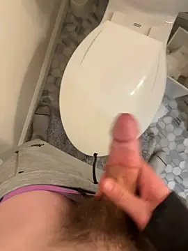 slimshadypt2 online show from December 15, 6:30 am