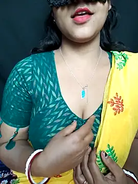 Snapshot of Mampykolkata chatting on February 4, 10:10 am Mampykolkata online show from February 4, 10:10 am