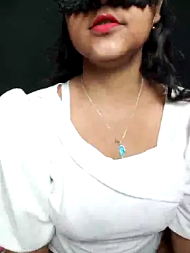 Snapshot of Mampykolkata chatting on February 3, 10:31 am Mampykolkata online show from February 3, 10:31 am