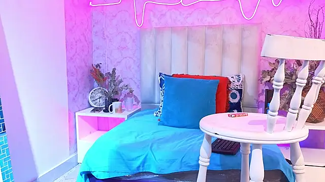 Kardy Castle7 online show from December 18, 12:20 pm