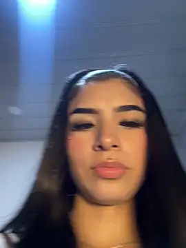 Snapshot of nicky_and_isabella chatting on November 29, 10:21 pm nicky and isabella online show from November 29, 10:21 pm