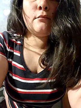 Snapshot of Clara_Arg chatting on October 31, 12:13 pm Clara Arg online show from October 31, 12:13 pm