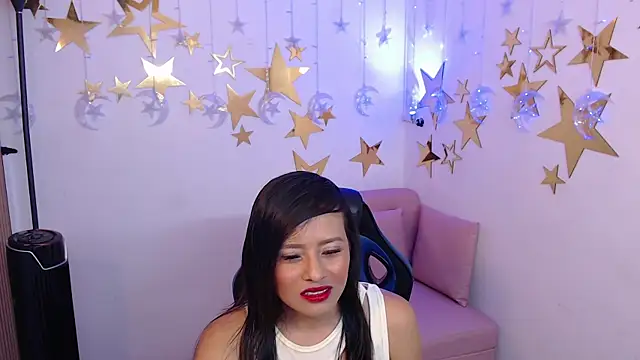 Snapshot of karla_al chatting on November 18, 8:34 pm karla al online show from November 18, 8:34 pm