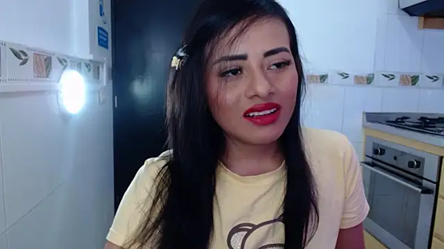 Snapshot of karla_al chatting on December 4, 8:08 pm karla al online show from December 4, 8:08 pm