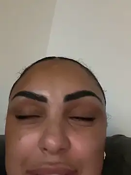 CaramelCarmenxox online show from October 31, 11:33 pm