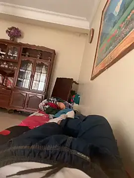 Unique-Man online show from November 3, 1:04 pm