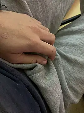 Unique-Man online show from December 4, 8:52 pm