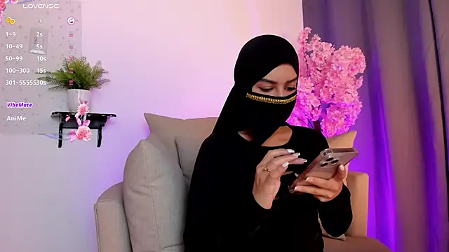 shaima   online show from February 14, 7:47 pm
