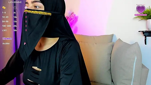 shaima   online show from December 4, 8:41 pm