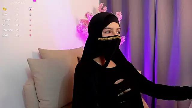 shaima   online show from March 13, 10:15 pm