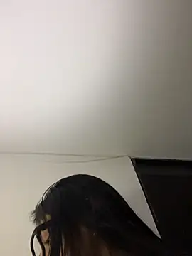 Snapshot of BIJOU_SECRET chatting on January 14, 3:43 am BIJOU SECRET online show from January 14, 3:43 am