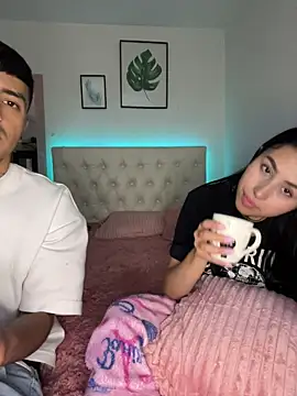 Snapshot of BIJOU_SECRET chatting on February 27, 4:34 am BIJOU SECRET online show from February 27, 4:34 am