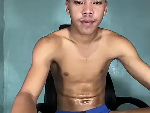 slimraz02 online show from July 10, 3:39 am