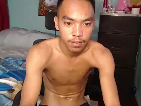 slimraz02 online show from March 10, 3:21 am