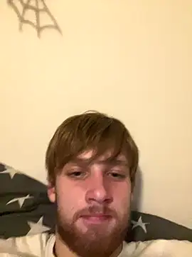 Snapshot of PetrTucnak chatting on November 8, 9:07 pm PetrTucnak online show from November 8, 9:07 pm