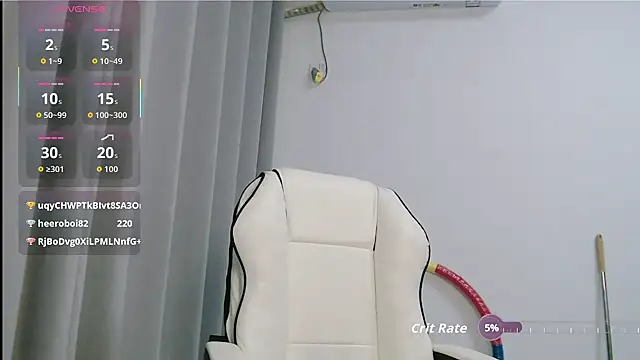 Snapshot of judyli chatting on November 9, 12:03 am judyli online show from November 9, 12:03 am