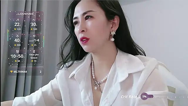 judyli online show from January 8, 1:39 pm