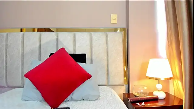 KeimyWilde online show from February 26, 6:30 pm