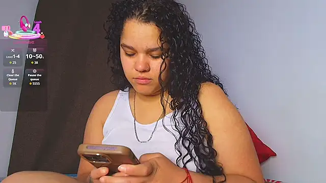 Snapshot of Kesha_rosse_ chatting on June 21, 6:52 am Kesha rosse online show from June 21, 6:52 am
