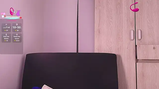 Kesha rosse  online show from March 31, 5:20 am