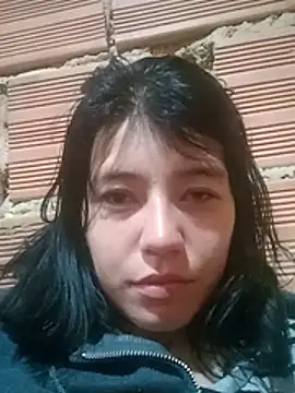 Angeline Thompson online show from November 2, 5:12 am