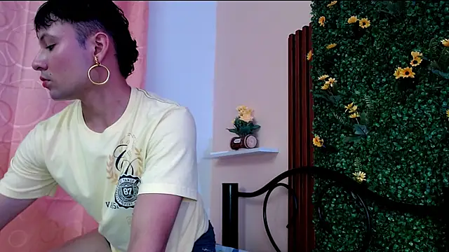 angel666smit online show from November 4, 6:22 pm