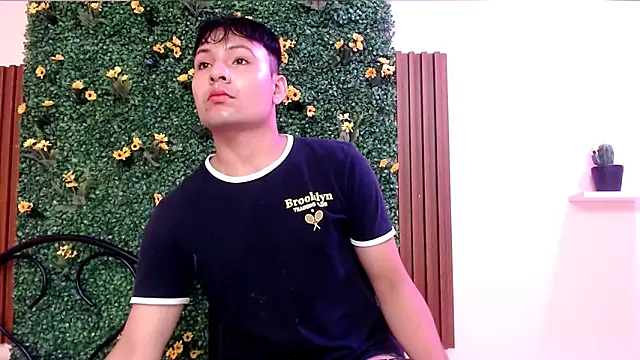 angel666smit online show from October 28, 2:49 pm