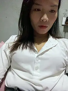 Snapshot of Yunzang chatting on November 20, 2:23 am Yunzang online show from November 20, 2:23 am