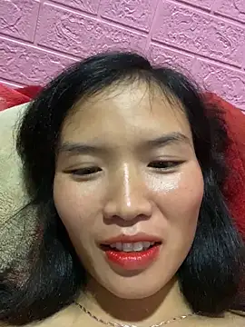 Snapshot of Yunzang chatting on December 4, 12:48 pm Yunzang online show from December 4, 12:48 pm