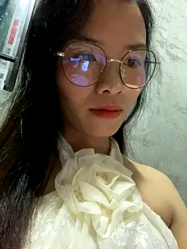 Snapshot of Yunzang chatting on October 30, 12:53 am Yunzang online show from October 30, 12:53 am