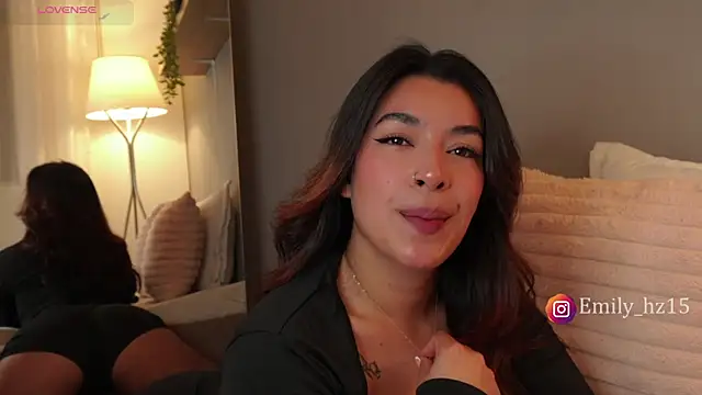 Missemily 11 online show from March 6, 10:10 am