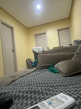 Snapshot of Honorat1 chatting on October 26, 2:45 am Honorat1 online show from October 26, 2:45 am