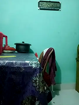 Snapshot of Chadni19 chatting on November 28, 3:56 pm Chadni19 online show from November 28, 3:56 pm