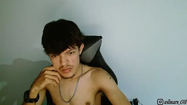 BrayanOconer08 online show from November 5, 5:32 am